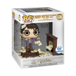 Funko Funko Items Harry Potter - Harry Potter With Letters Exclusive Deluxe Pop! Vinyl Figure